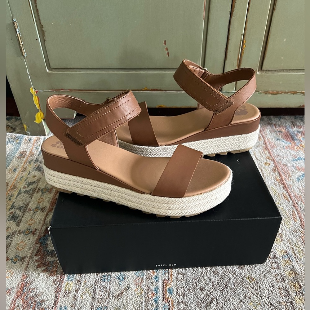 Sorel Cameron Flatform Sandal - Picture 3 of 7